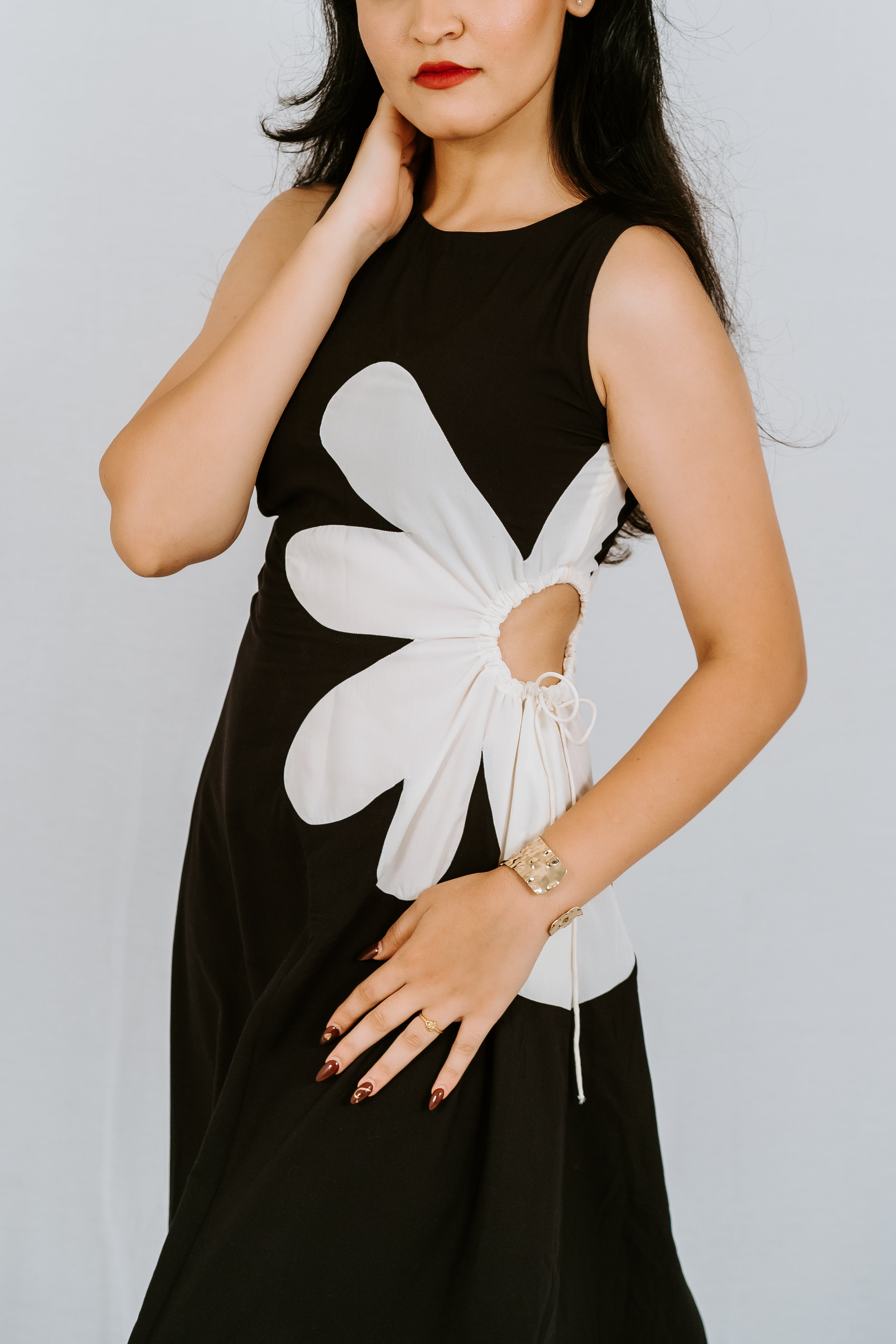 Black Sleeveless Midi Dress with Abstract Flower Applique